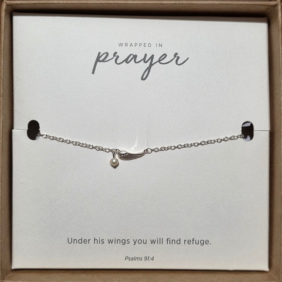 Demdaco Jewelry - DEMDACO Dainty Wing Silver and Pearl Bracelet Wrapped in Prayer Psalms 91:4 NEW